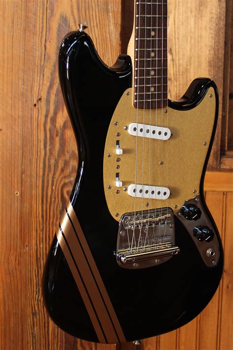 fender custom shop mustang.